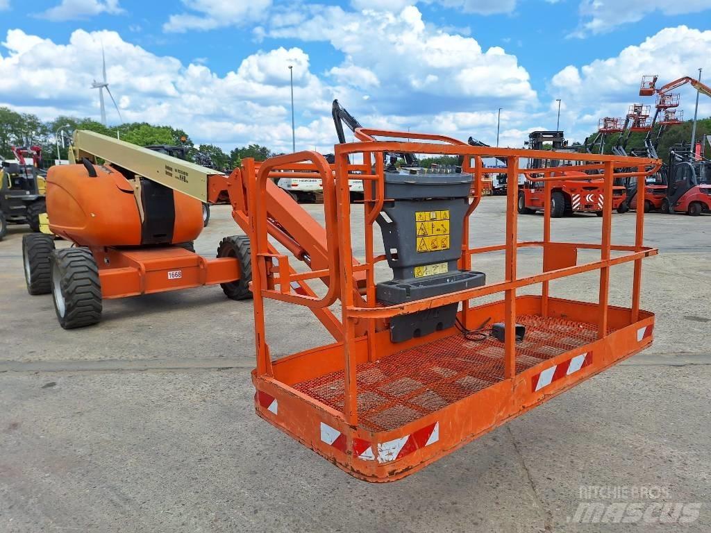 JLG 600 AJ Коленчатые подъемники