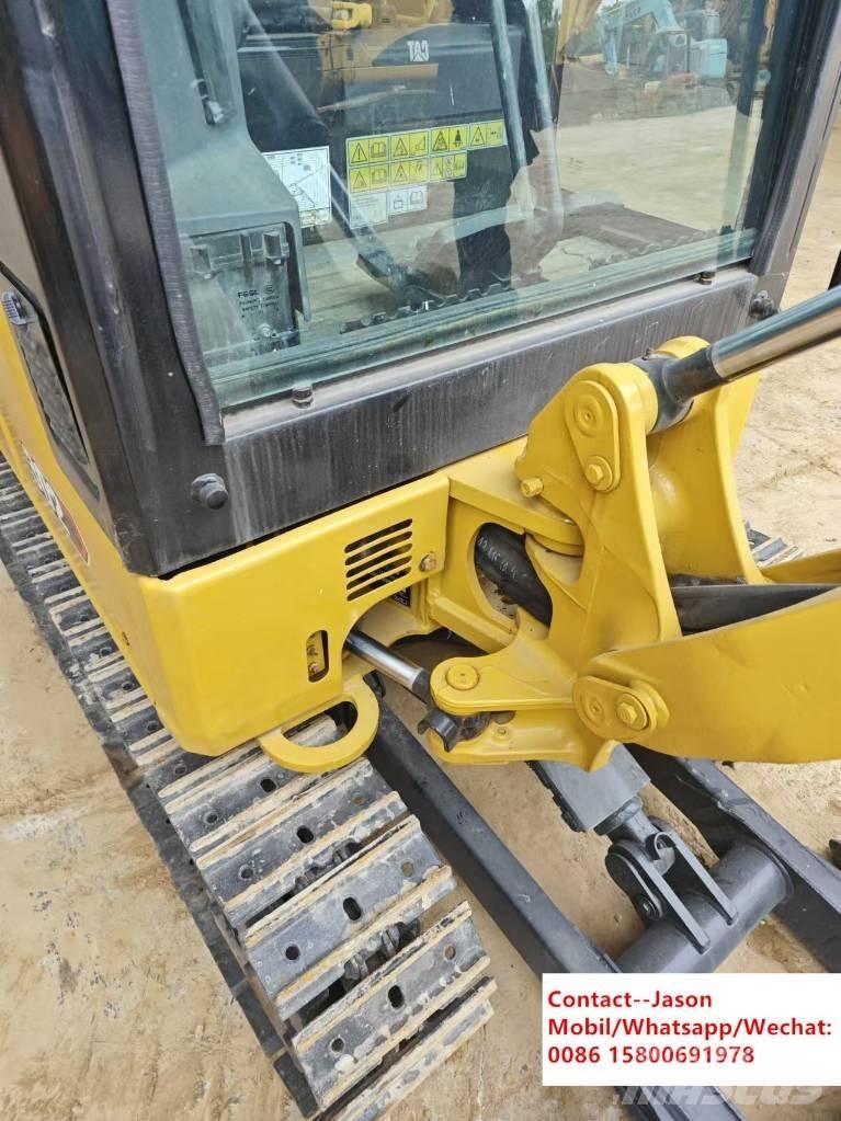 CAT 302CR Мини-экскаваторы