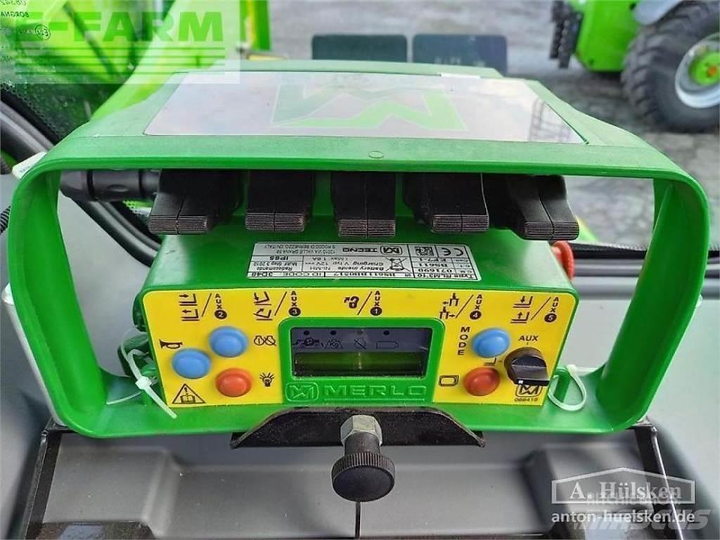 Merlo p40.17plus Сельскохозяйственные телескопические погрузчики