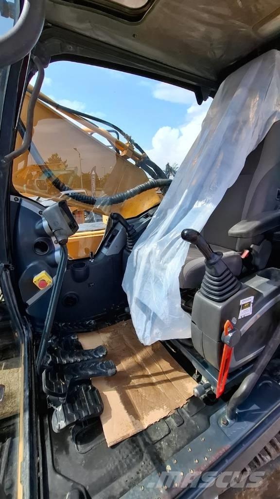 Hyundai R320NLC-9 Гусеничные экскаваторы