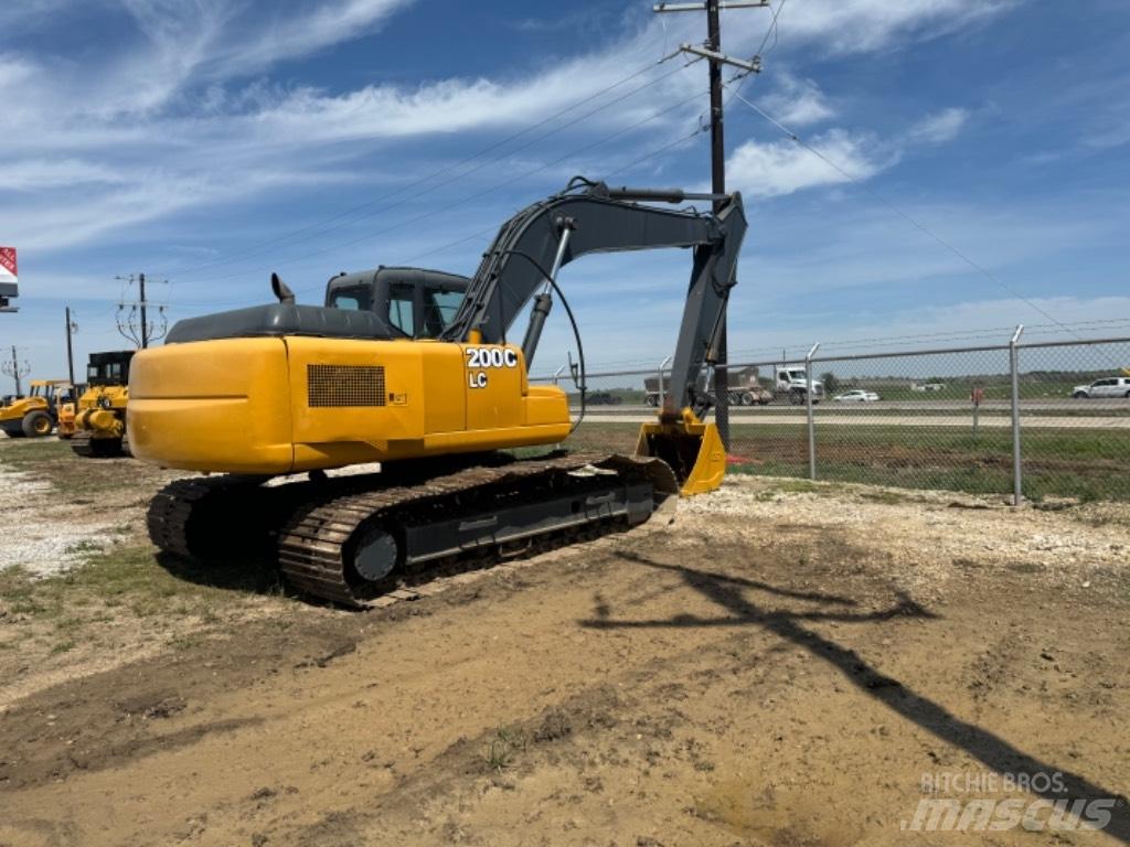 DEERE 200 LC Гусеничные экскаваторы