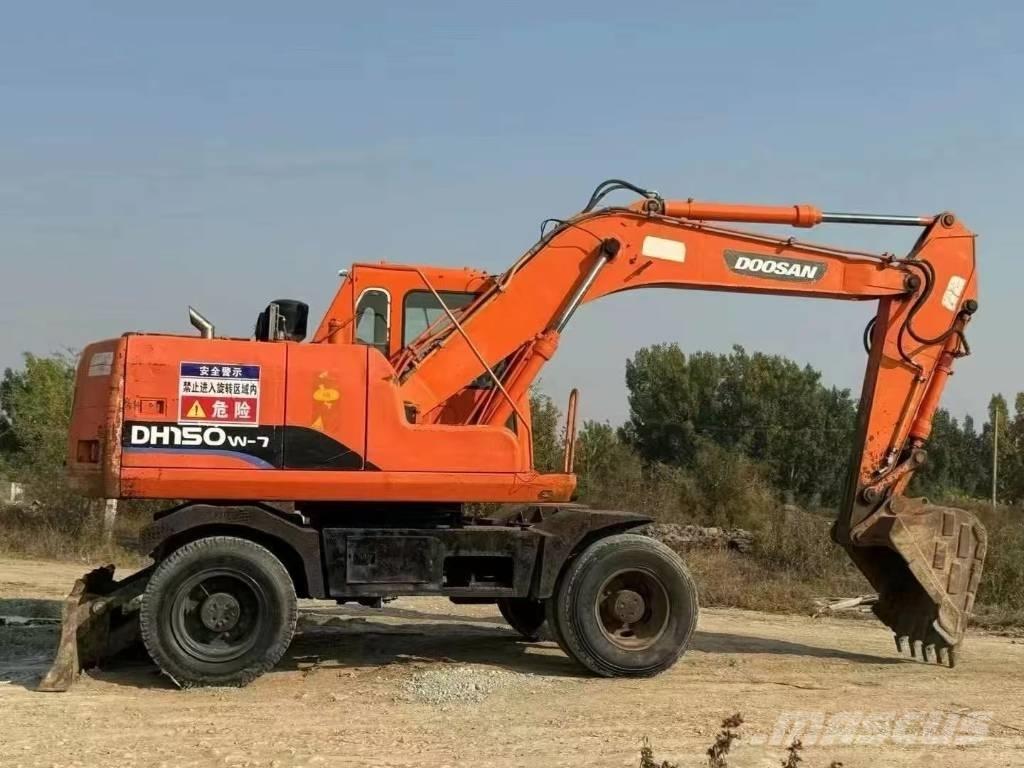 Doosan DH150W Колёсные экскаваторы