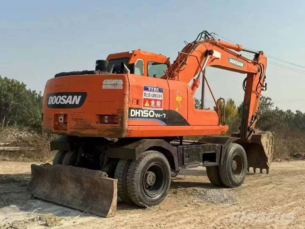 Doosan DH150W Колёсные экскаваторы
