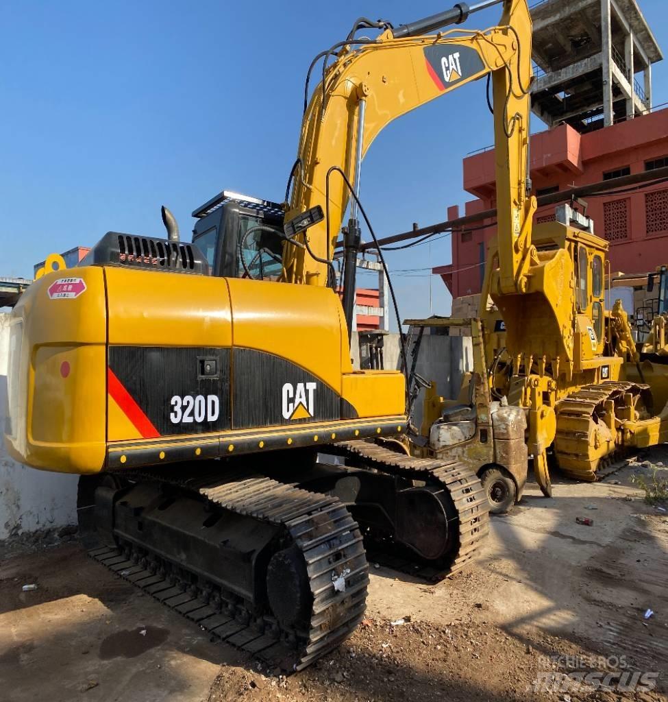 CAT 320 D Гусеничные экскаваторы