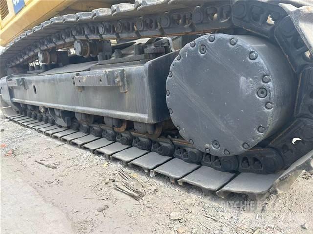 Komatsu PC 450-8 Гусеничные экскаваторы