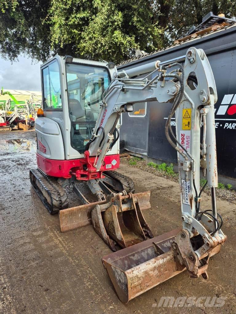 Takeuchi TB 325 R Мини-экскаваторы