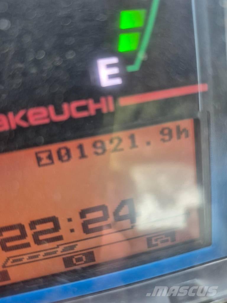 Takeuchi TB 325 R Мини-экскаваторы