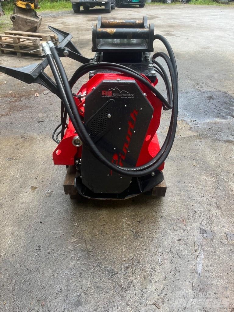 Menzi Muck M545x Специальные экскаваторы