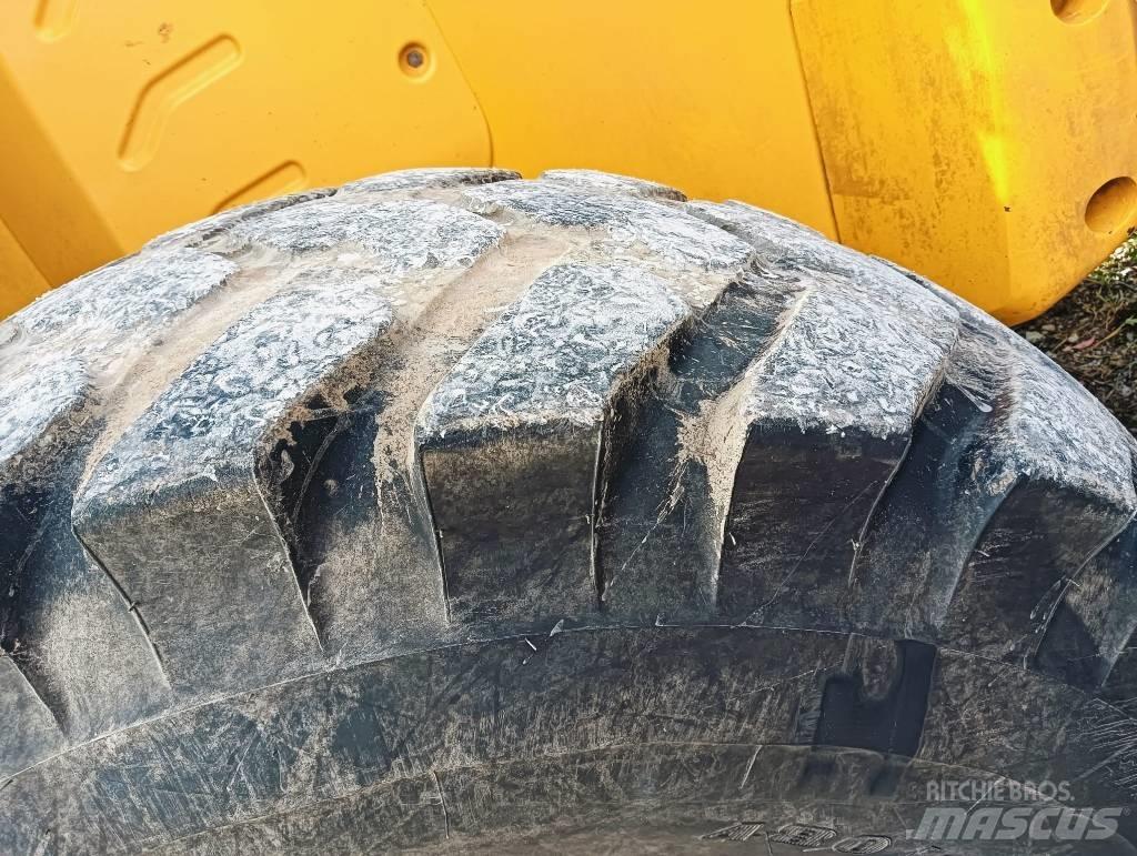 JCB 550-80 Сельскохозяйственные телескопические погрузчики