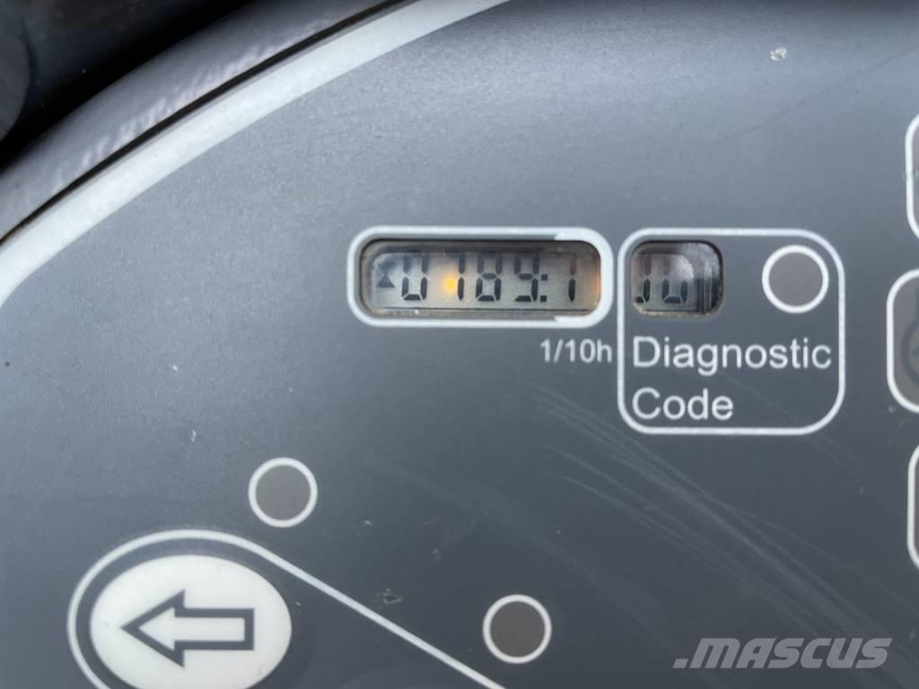 Hamm HD 12 VV Катки тротуарные