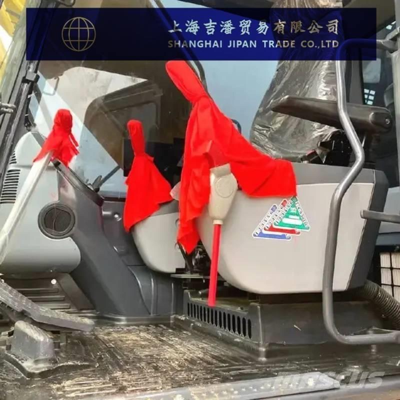 Komatsu PC 220 Гусеничные экскаваторы