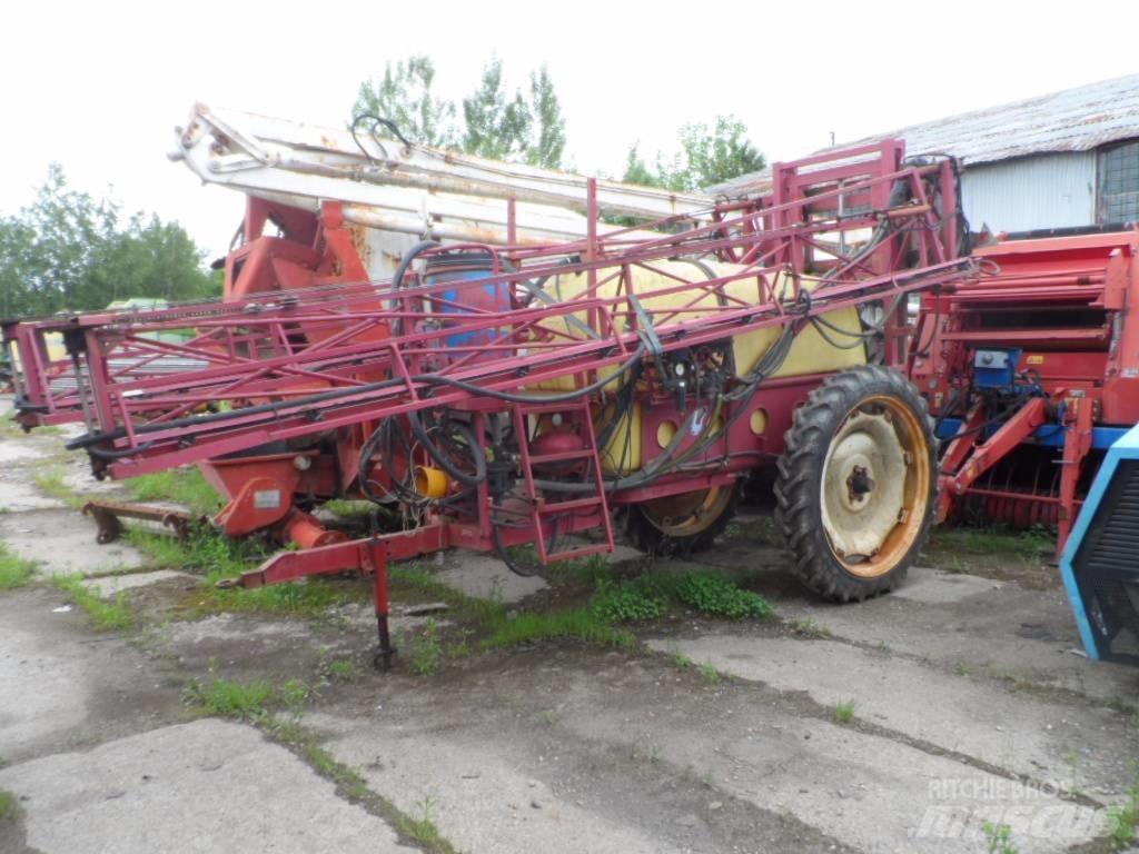 Hardi TZ2500 Прицепные опрыскиватели