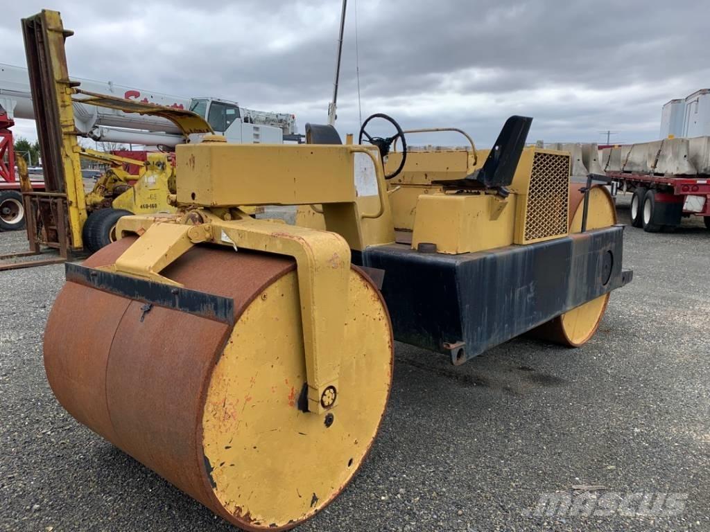 Hyster C 350 A Катки тротуарные
