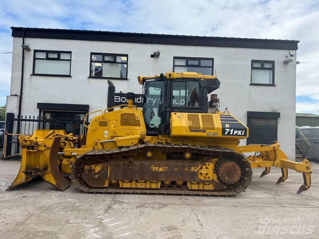 Komatsu D 71P Xi-24 Гусеничные бульдозеры