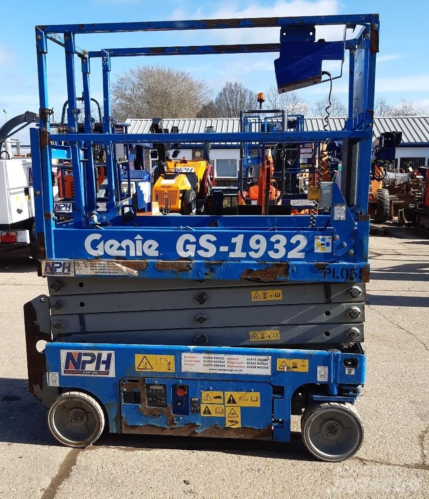 Genie GS 1932 Ножничные подъемники