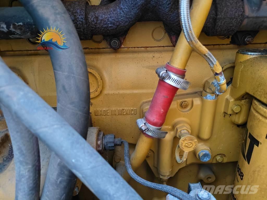 CAT 160 M Грейдеры