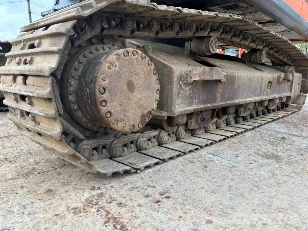 Hitachi ZX 330 Гусеничные экскаваторы