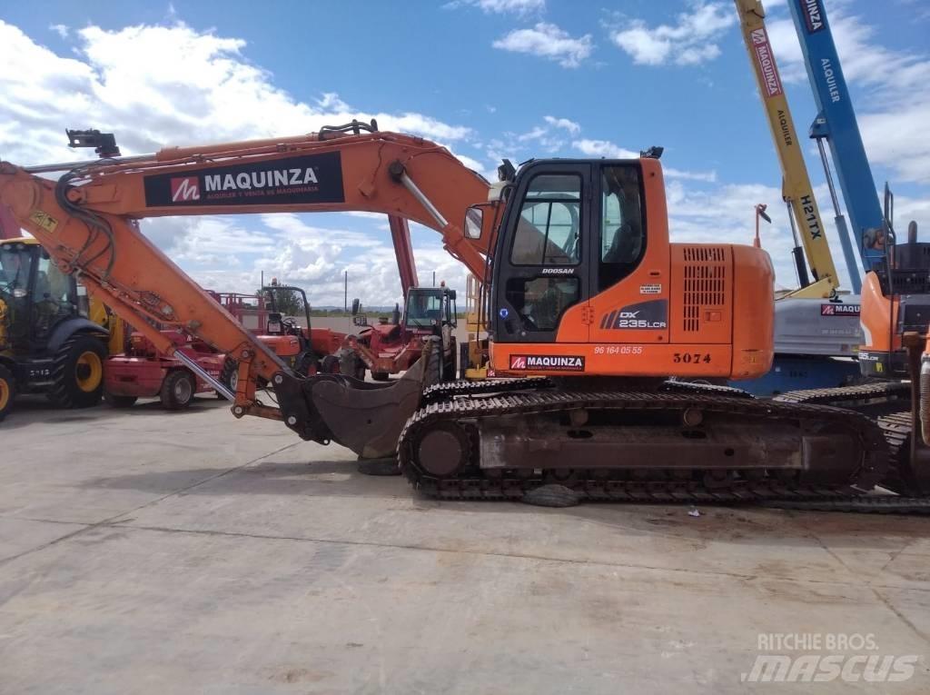 Doosan DX 235 LCR Гусеничные экскаваторы