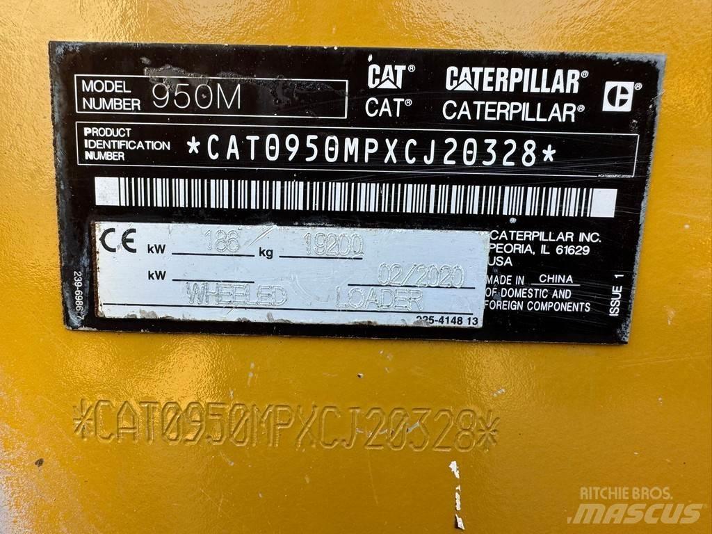 CAT 950M Фронтальные погрузчики