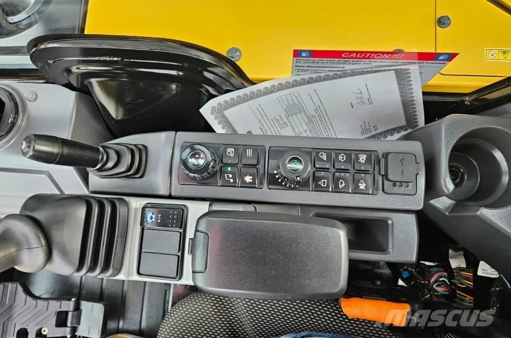 CAT 302.7 CR Мини-экскаваторы