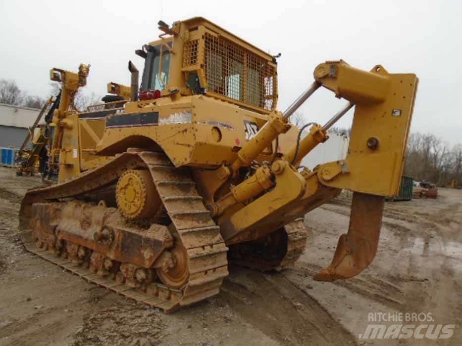 CAT D 8 T Гусеничные бульдозеры