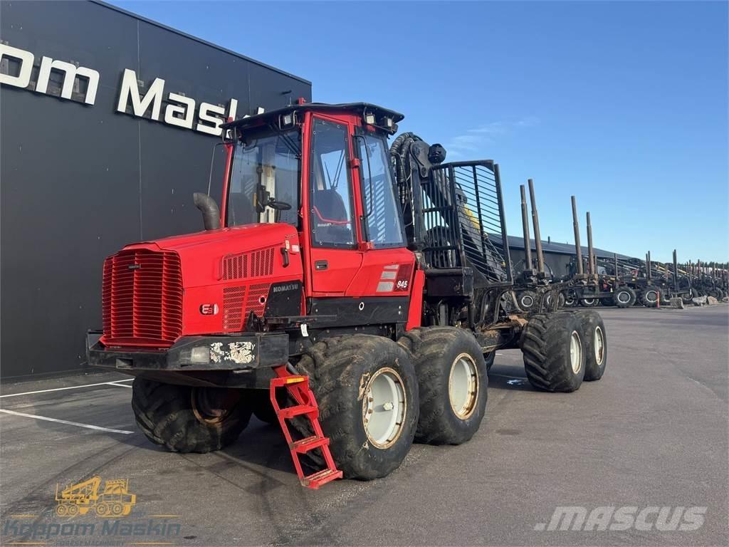 Komatsu 845 Форвардеры