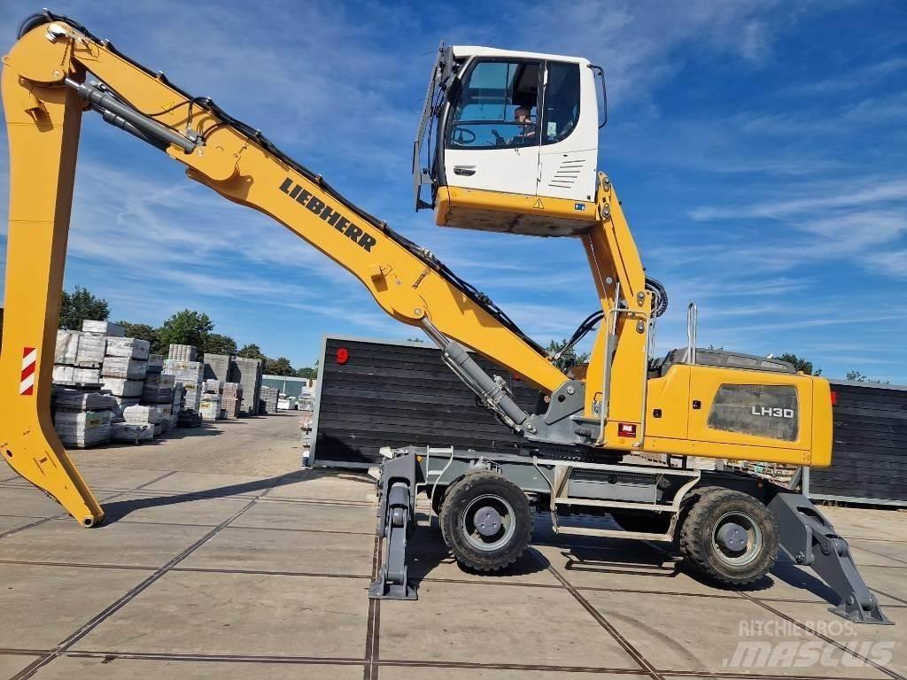 Liebherr LH 30 M Перегружатели металлолома/промышленные погрузчики