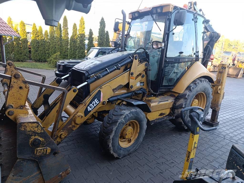 CAT 432 E 4x4 Экскаваторы-погрузчики