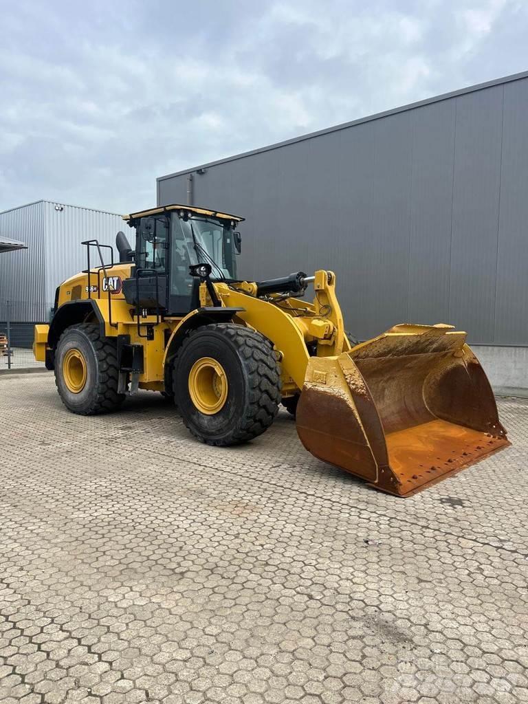 CAT 966 XE Фронтальные погрузчики