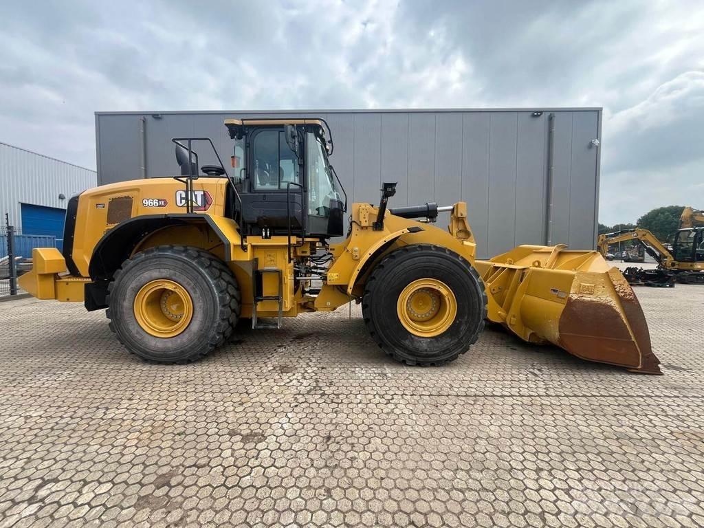 CAT 966 XE Фронтальные погрузчики