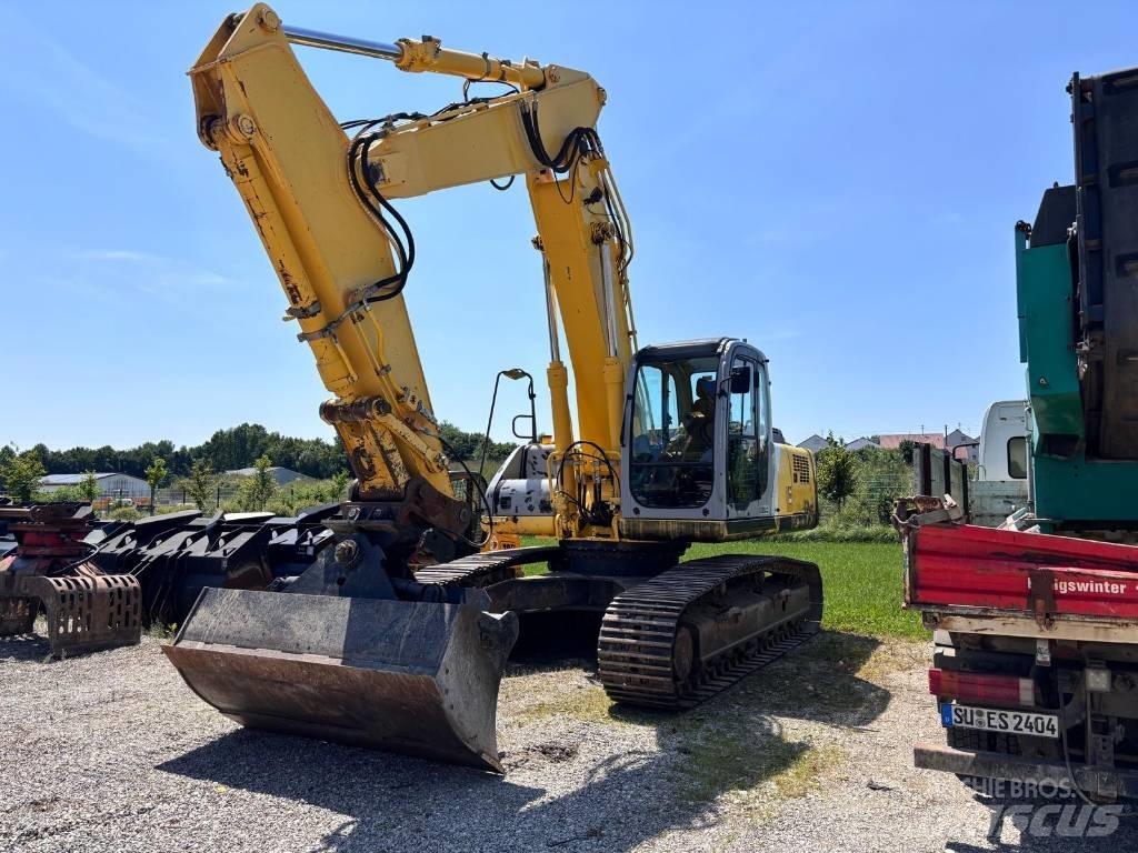 New Holland E 305 Гусеничные экскаваторы