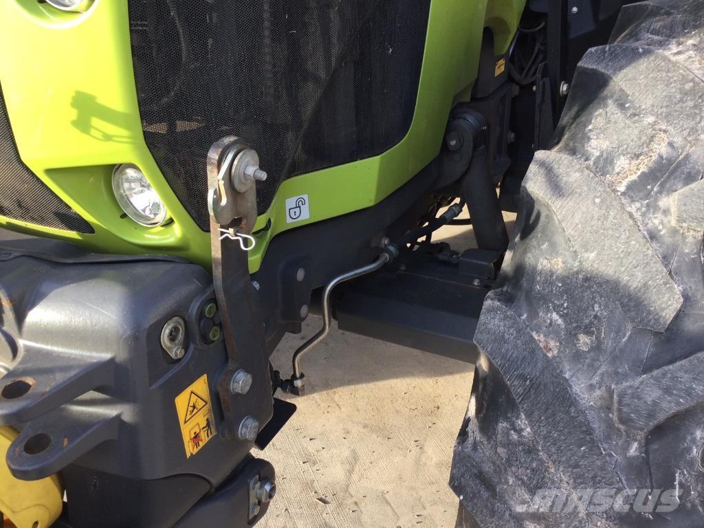 CLAAS ARION 550 Трактора