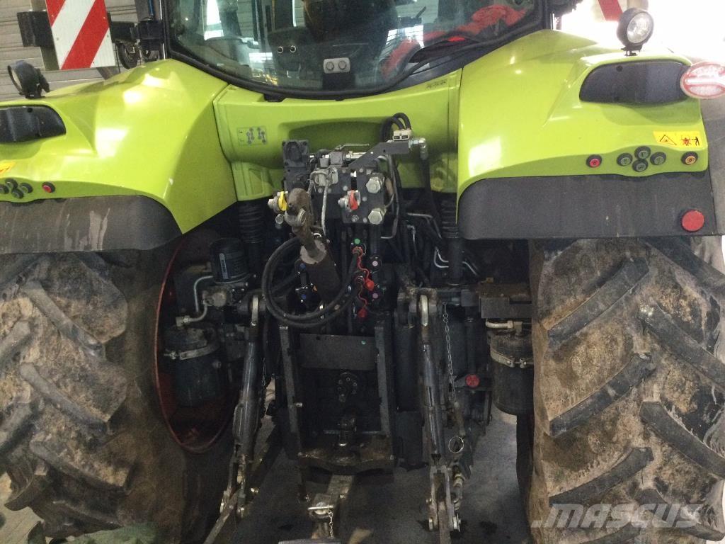 CLAAS ARION 550 Трактора