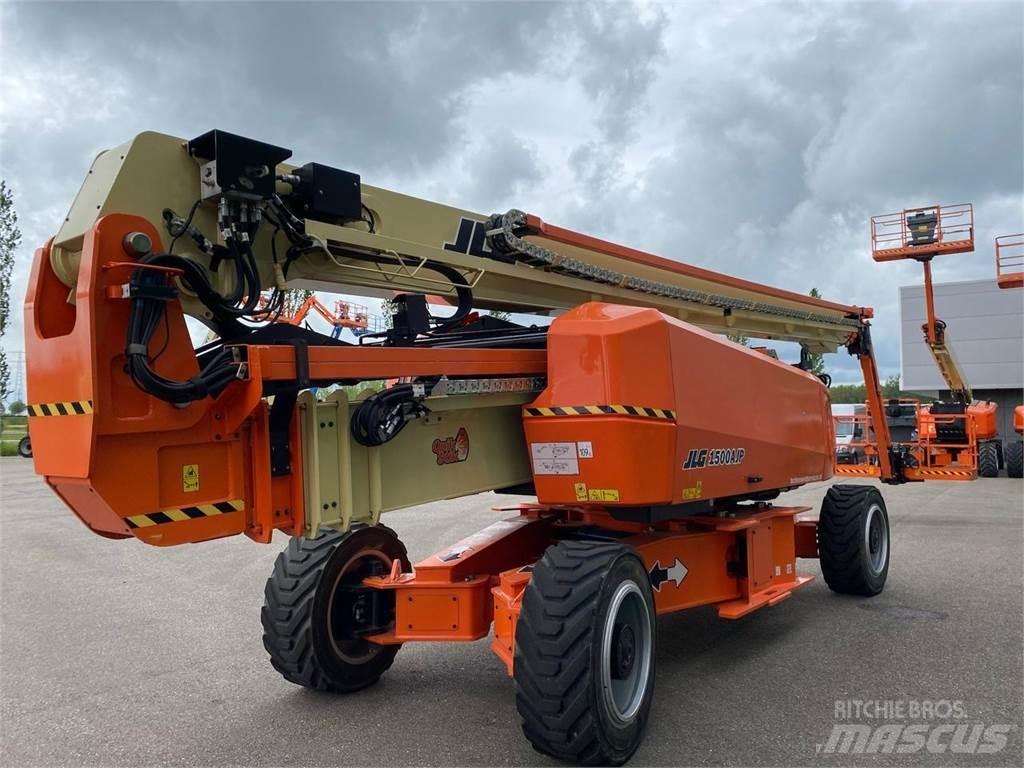 JLG 1500AJP Коленчатые подъемники