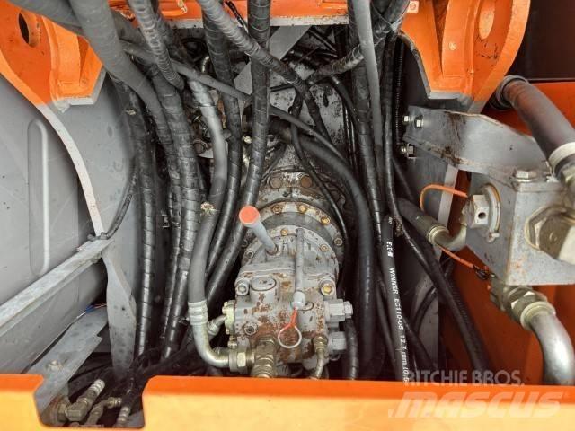 Hitachi ZX 130 W Колёсные экскаваторы