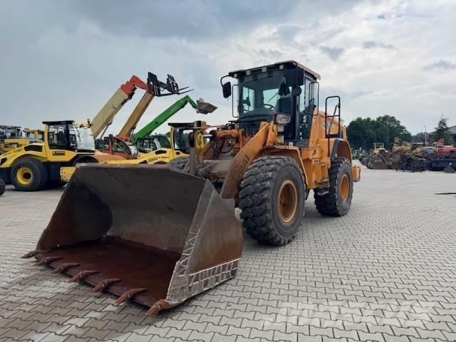 Hyundai HL 955 A Фронтальные погрузчики