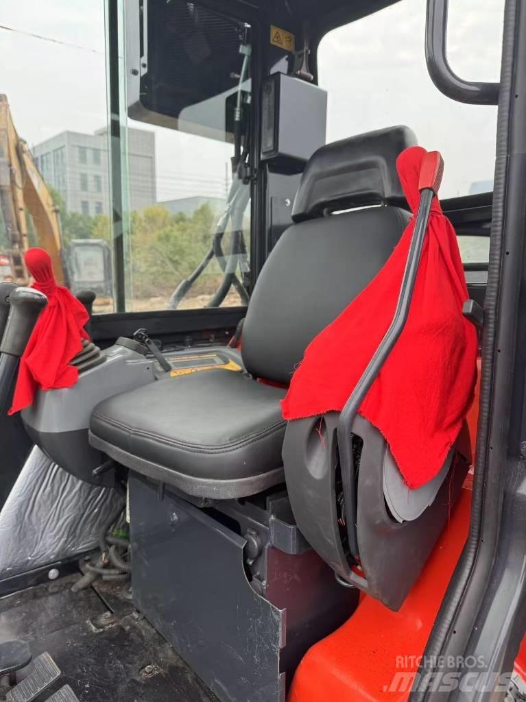 Kubota U 35 Мини-экскаваторы
