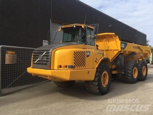 Volvo A25D Шарнирно-сочленённые самосвалы