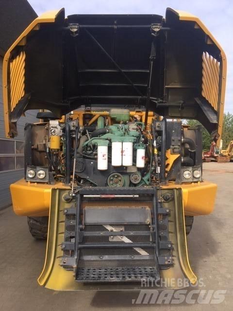 Volvo A25D Шарнирно-сочленённые самосвалы