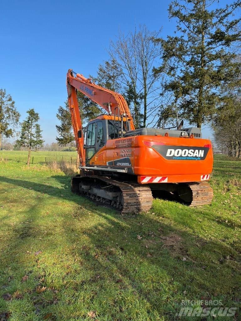 Doosan Dx225-5 Экскаваторы с большим вылетом