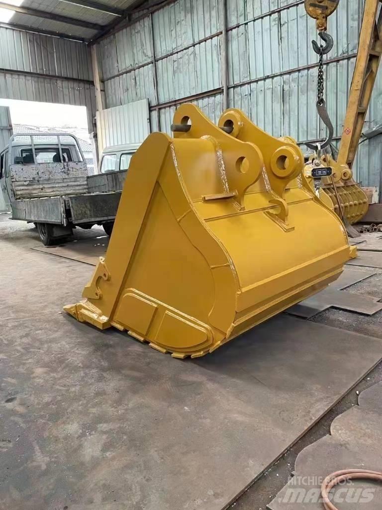 Komatsu PC 360 Ковши