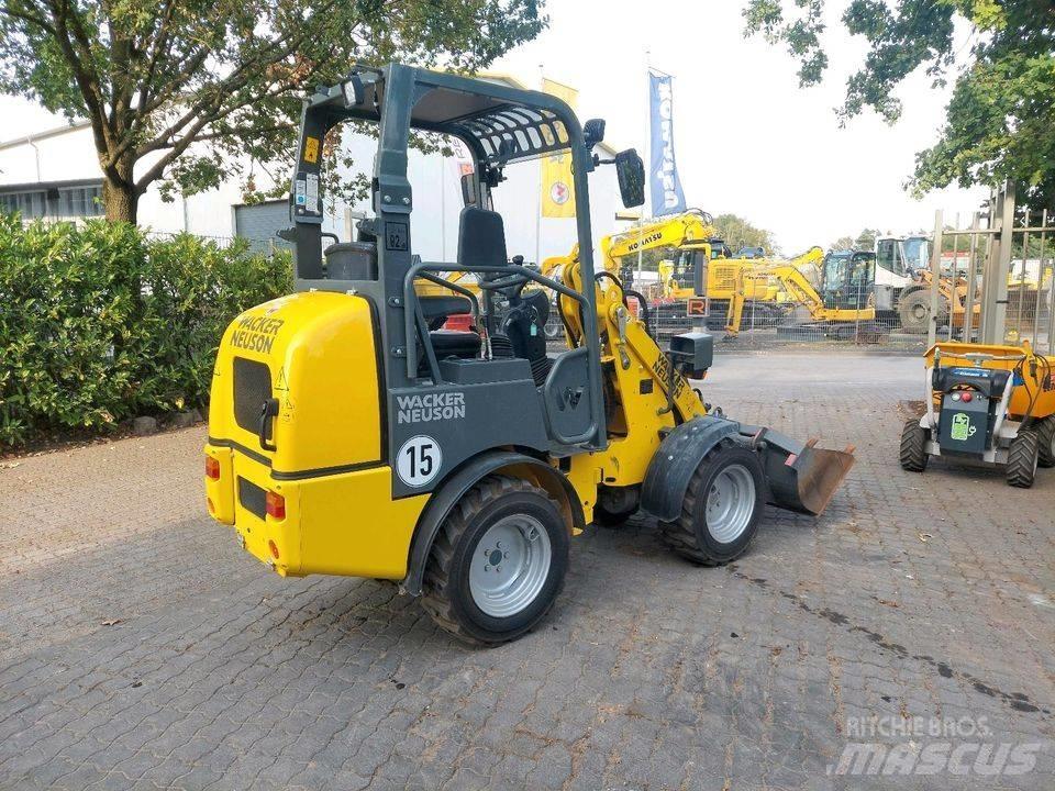 Wacker Neuson WL20e Фронтальные погрузчики