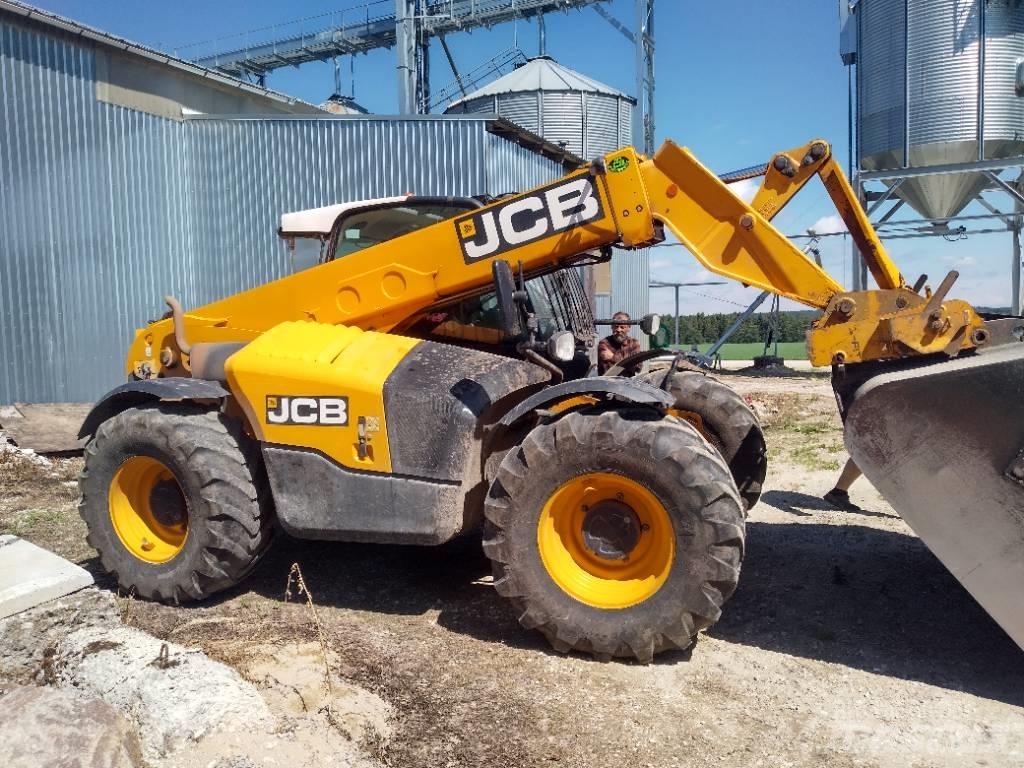 JCB 541 AGS Сельскохозяйственные телескопические погрузчики