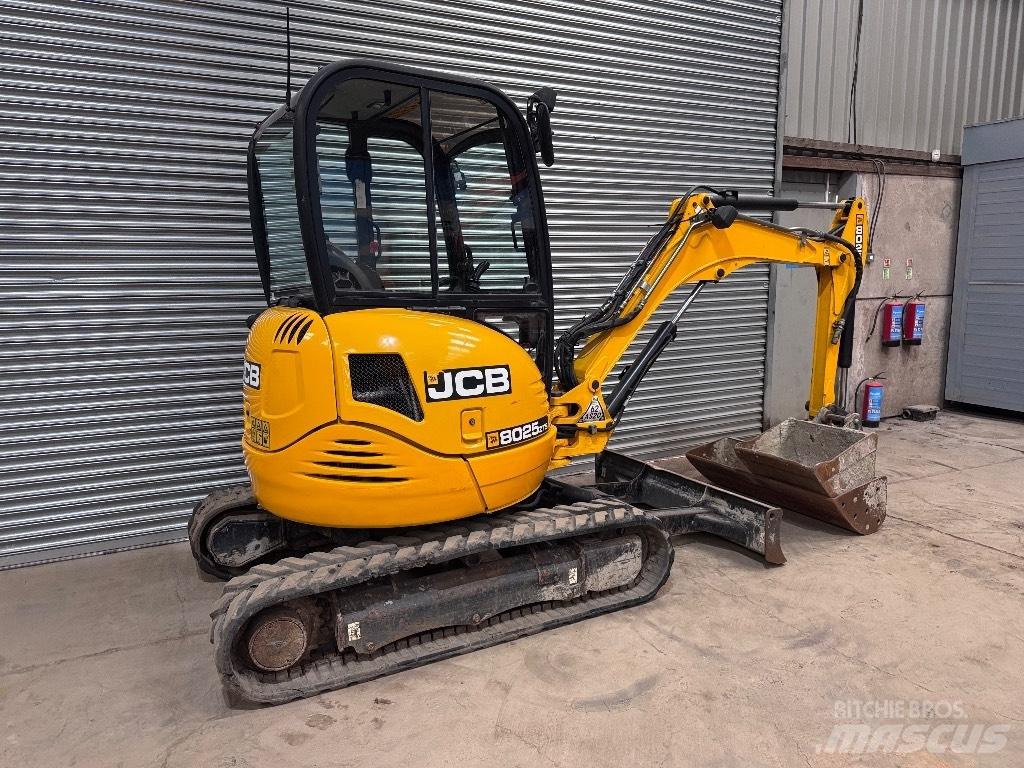 JCB 8025 ZTS Мини-экскаваторы