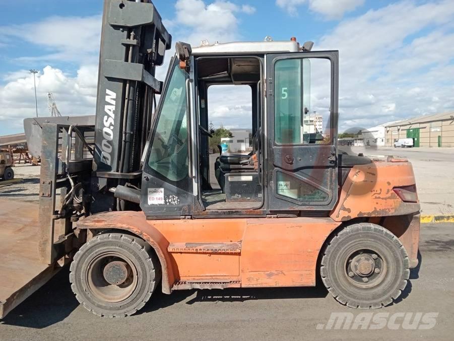 Doosan D 70 S-7 Дизельные погрузчики