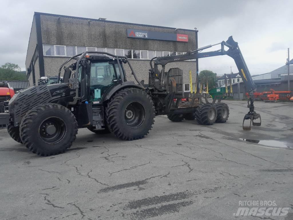 Valtra T 175 ED Лесохозяйственные тракторы