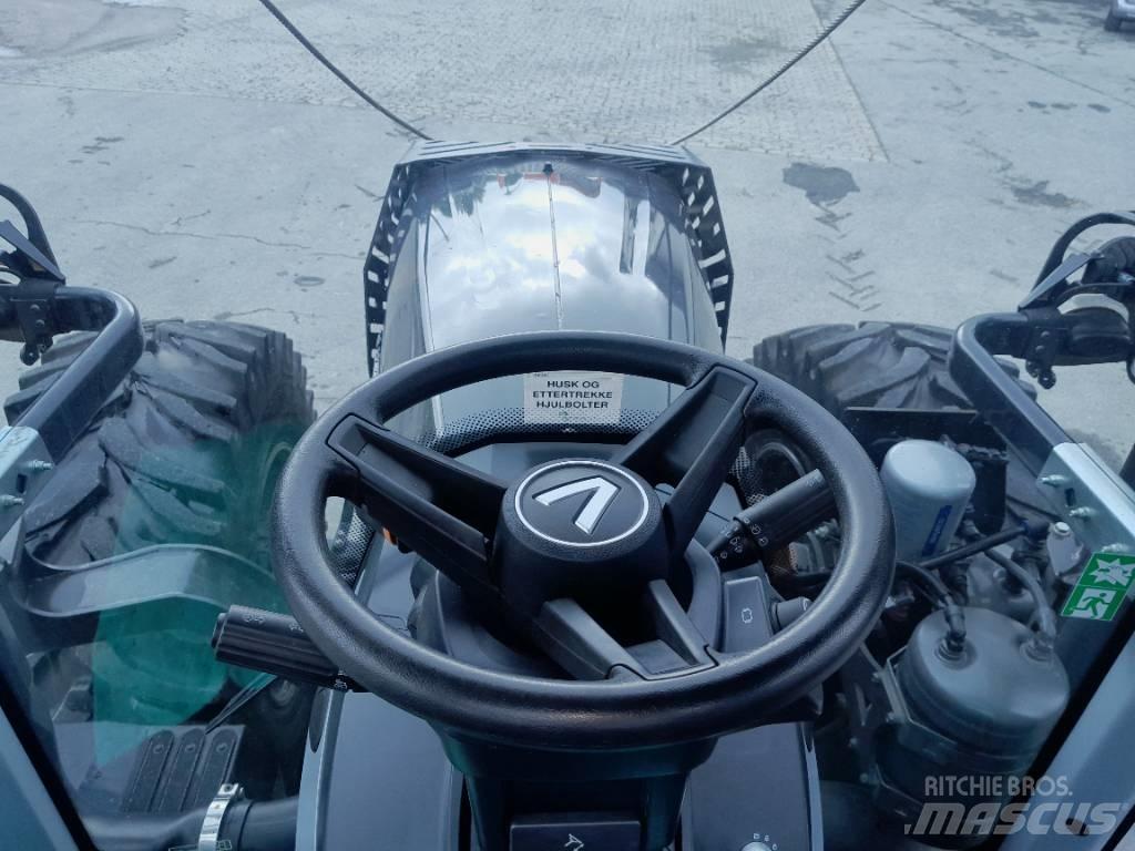 Valtra T 175 ED Лесохозяйственные тракторы