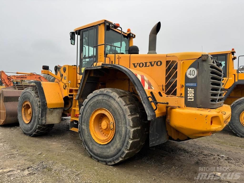 Volvo L 180 F Фронтальные погрузчики