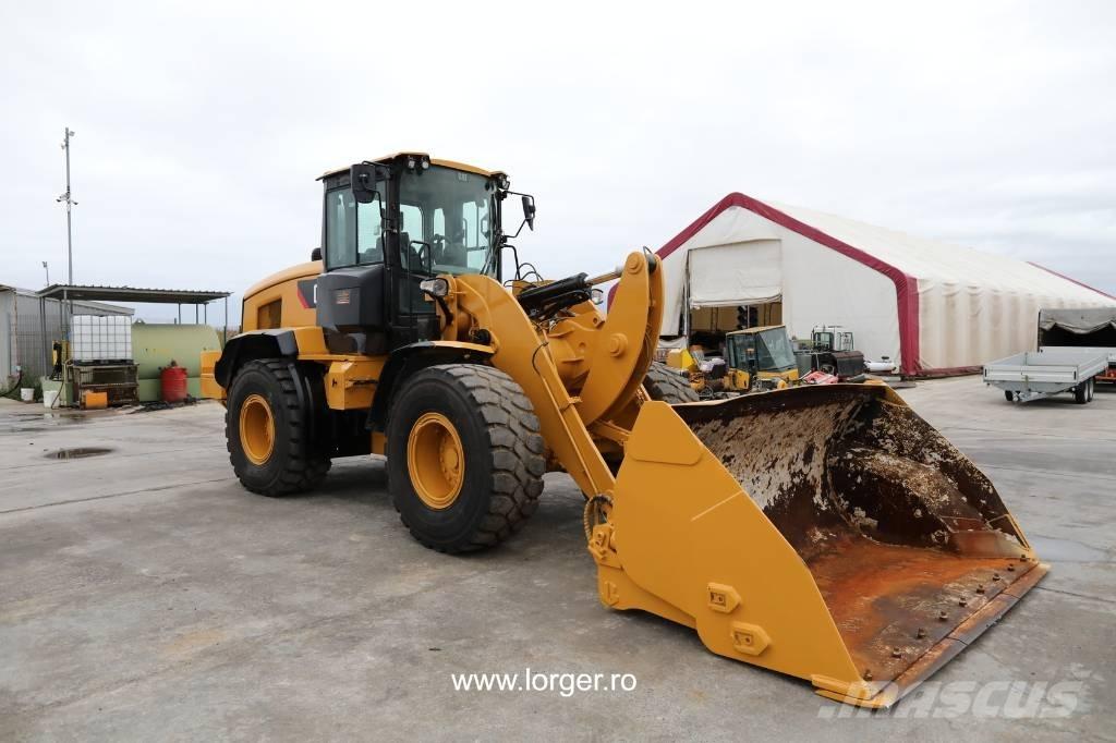 CAT 938 M Фронтальные погрузчики