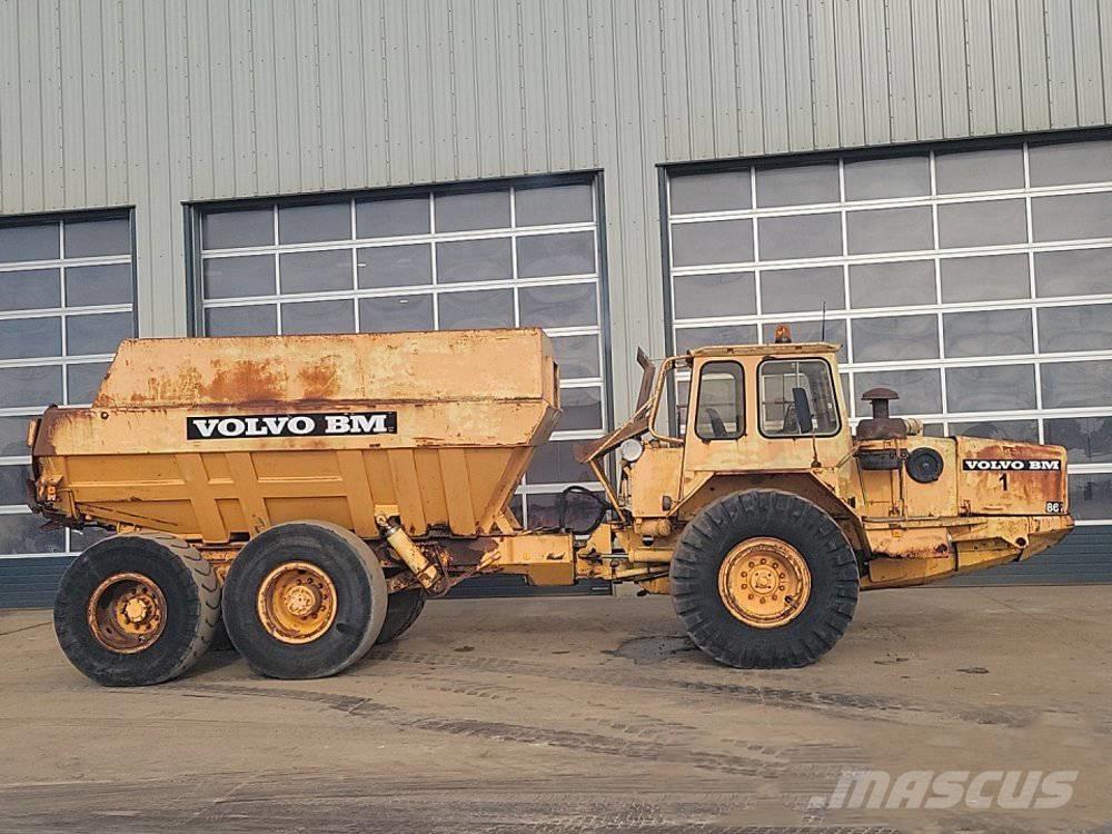 Volvo BM 861 Шарнирно-сочленённые самосвалы